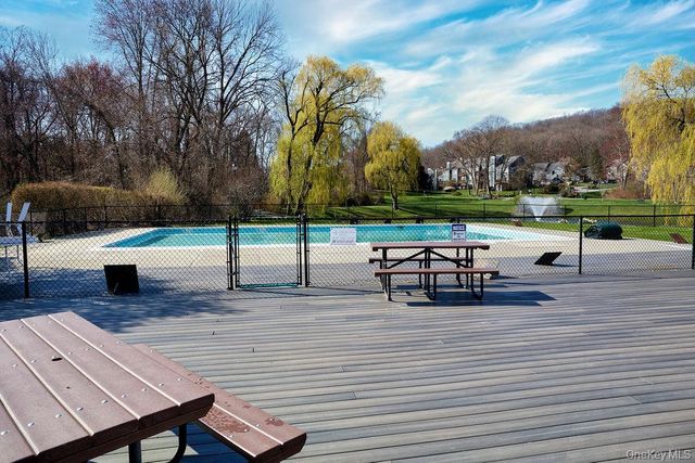 406 Bentley Court, Brewster, NY 10509