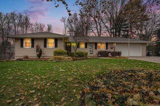 9385 Bunkerhill Drive, Richland Vllg, MI 49083