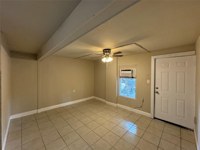 311 Randall Street 1, Pasadena, TX 77506