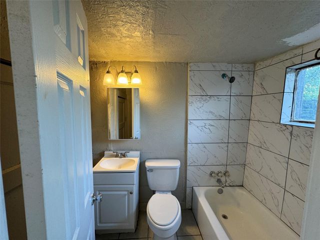 311 Randall Street 1, Pasadena, TX 77506