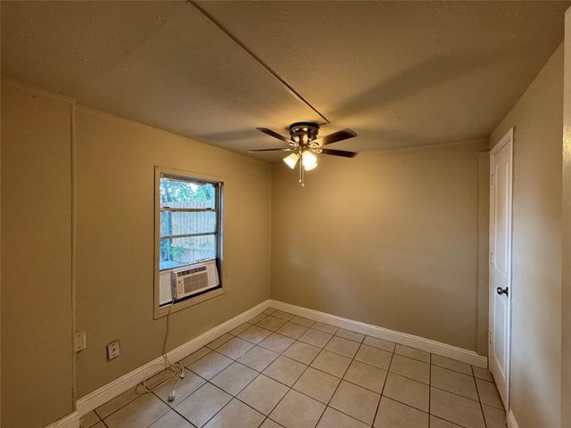 311 Randall Street 1, Pasadena, TX 77506