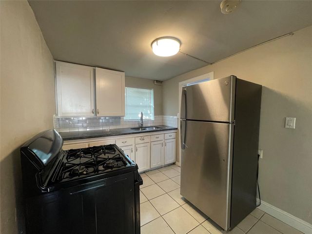 311 Randall Street 1, Pasadena, TX 77506