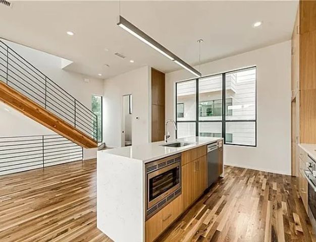 5947 Ross Avenue 6, Dallas, TX 75206