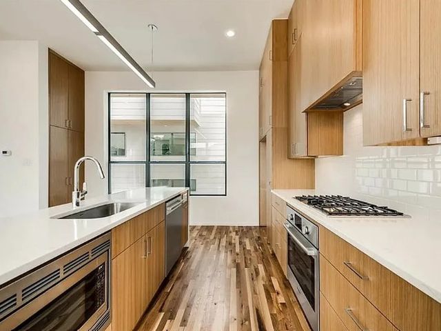 5947 Ross Avenue 6, Dallas, TX 75206