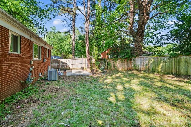3942 Glenville Avenue, Charlotte, NC 28215