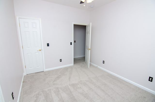 3308 Milton Ct, Thompsons Station, TN 37179