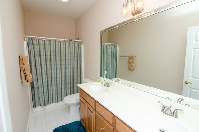 3308 Milton Ct, Thompsons Station, TN 37179