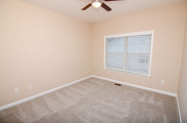 3308 Milton Ct, Thompsons Station, TN 37179