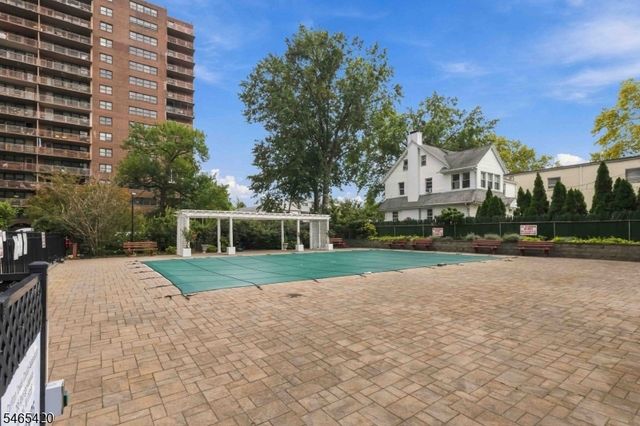 285 Aycrigg Ave 12G, Passaic City, NJ 07055