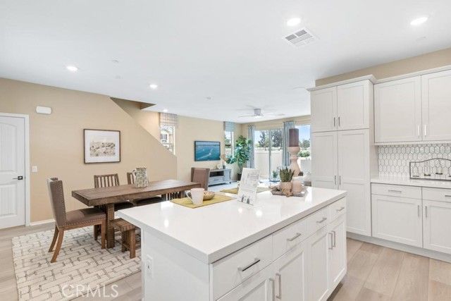 1762 Park Place Lane, Riverside, CA 92501