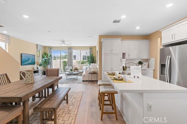 1762 Park Place Lane, Riverside, CA 92501