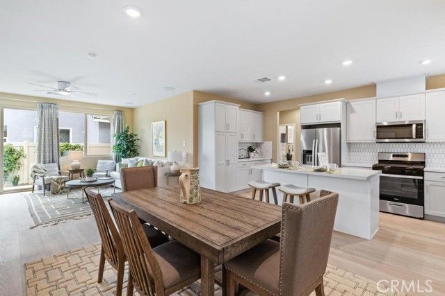 1762 Park Place Lane, Riverside, CA 92501