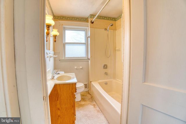 301 NE 10TH ST, Milford, DE 19963