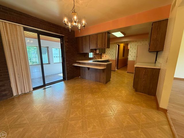 26250 South River Road Road, Harrison Twp, MI 48045