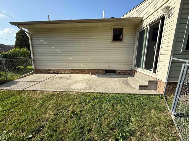26250 South River Road Road, Harrison Twp, MI 48045