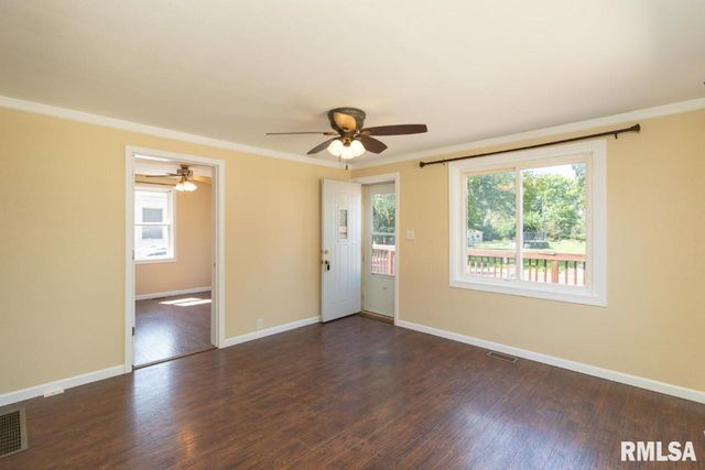 116 SUNSET Boulevard, North Pekin, IL 61554