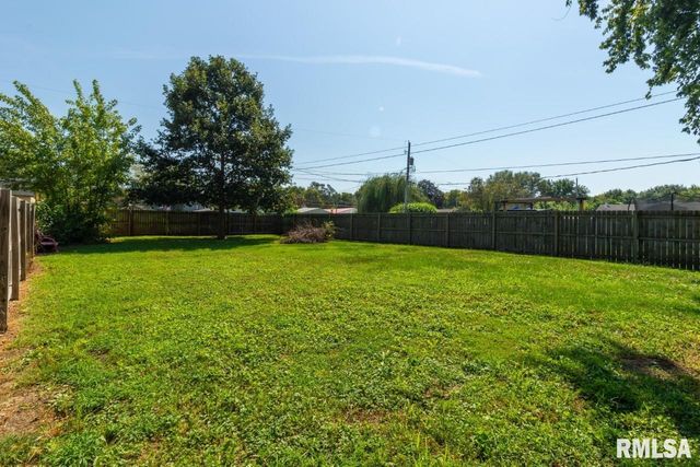 116 SUNSET Boulevard, North Pekin, IL 61554