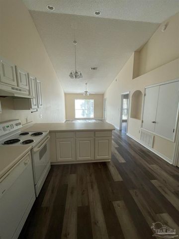 7101 Joy St A7, Pensacola, FL 32504