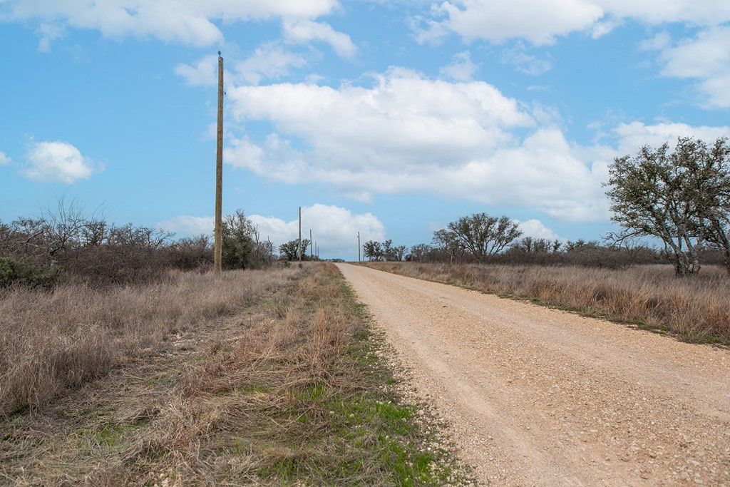 Image 13 of property listing at 9290 Buck Ridge, Brady, TX 76825