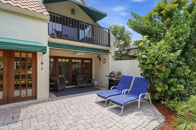 6533 Las Flores Drive, Boca Raton, FL 33433