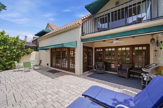 6533 Las Flores Drive, Boca Raton, FL 33433