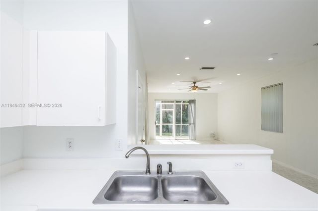 1911 Madeira Dr 1911, Weston, FL 33327