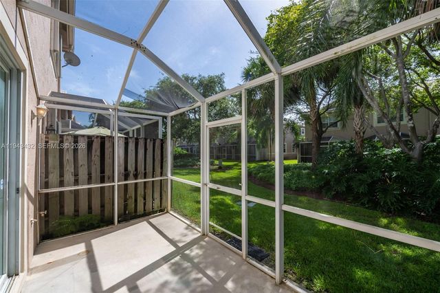 1911 Madeira Dr 1911, Weston, FL 33327