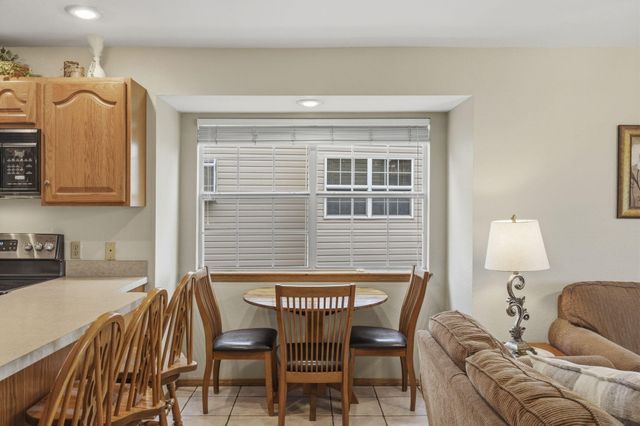 38 Lantern Bay Lane Apt 3, Branson, MO 65616