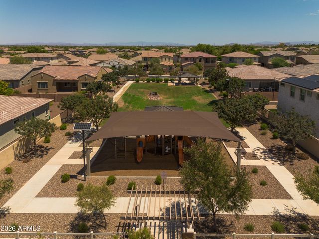 8562 W MYRTLE Avenue, Glendale, AZ 85305