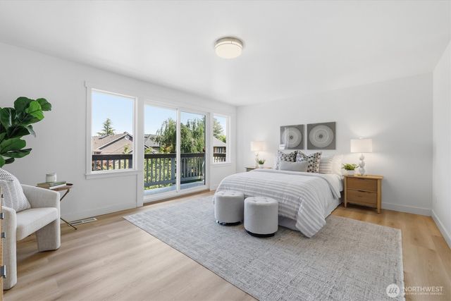 18823 SE 42nd Street, Issaquah, WA 98027