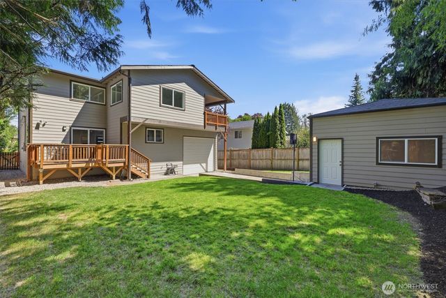 18823 SE 42nd Street, Issaquah, WA 98027