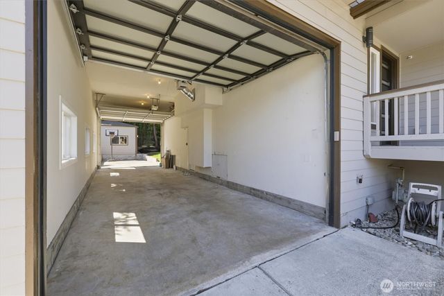 18823 SE 42nd Street, Issaquah, WA 98027