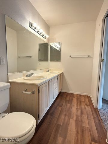 5710 East Tropicana Avenue 2197, Las Vegas, NV 89122