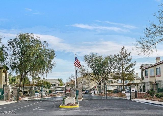 5710 East Tropicana Avenue 2197, Las Vegas, NV 89122