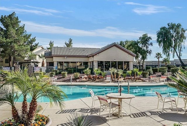 5710 East Tropicana Avenue 2197, Las Vegas, NV 89122