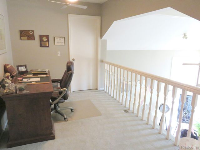 17610 Kirkwood Drive 66, Clinton Charter Township, MI 48038