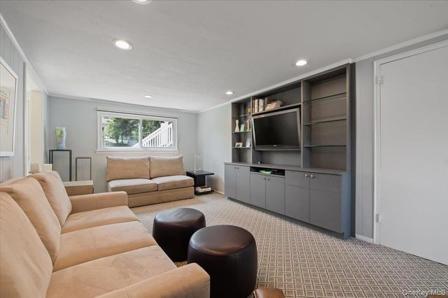 964 Cherrywood Drive, Baldwin, NY 11510