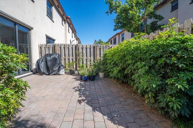 11456 SW 252nd Ter, Homestead, FL 33032