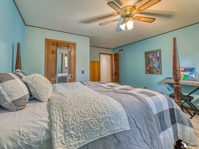 3155 Chanson Valley Road, Lambertville, MI 48144