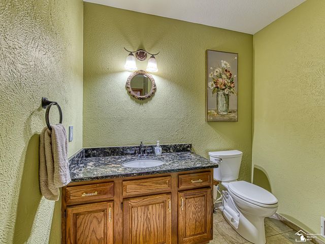 3155 Chanson Valley Road, Lambertville, MI 48144