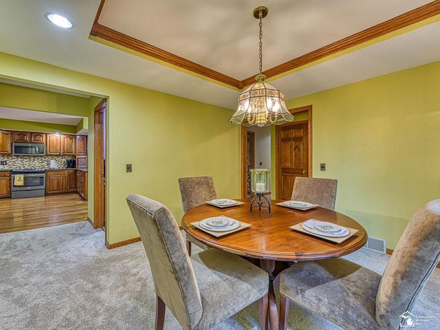 3155 Chanson Valley Road, Lambertville, MI 48144