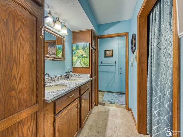 3155 Chanson Valley Road, Lambertville, MI 48144