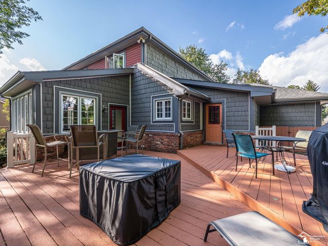3155 Chanson Valley Road, Lambertville, MI 48144