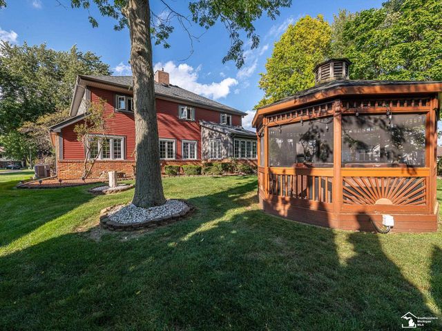 3155 Chanson Valley Road, Lambertville, MI 48144