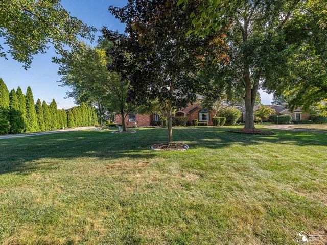 3155 Chanson Valley Road, Lambertville, MI 48144