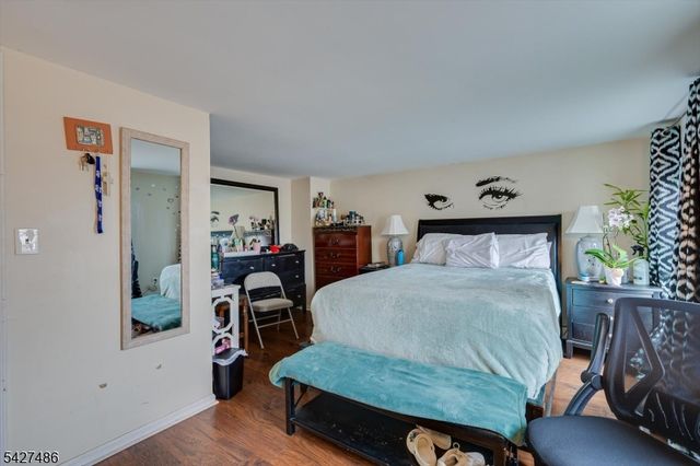 128 S Broadway, South Amboy City, NJ 08879