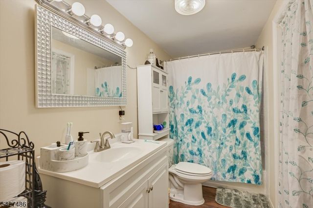 128 S Broadway, South Amboy City, NJ 08879