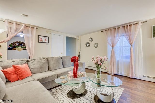 128 S Broadway, South Amboy City, NJ 08879