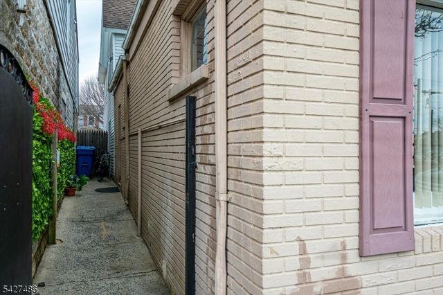 128 S Broadway, South Amboy City, NJ 08879