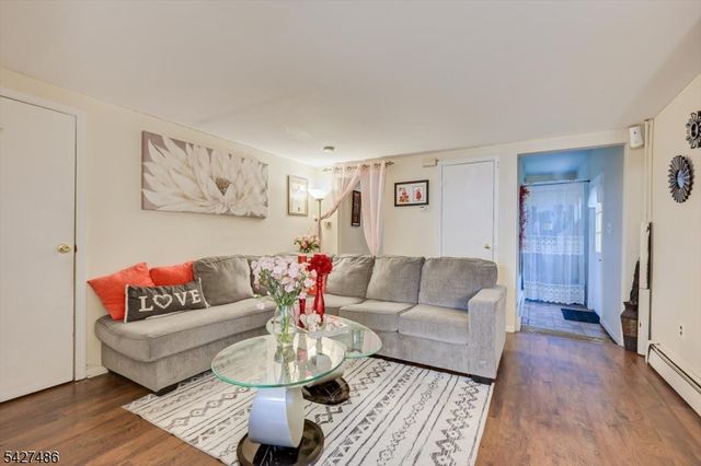 128 S Broadway, South Amboy City, NJ 08879